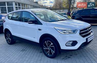 Позашляховик / Кросовер Ford Kuga 2017 в Житомирі