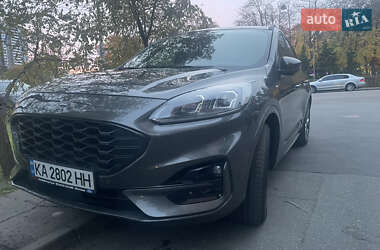 Позашляховик / Кросовер Ford Kuga 2020 в Києві