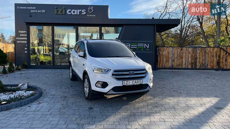 Ford Kuga 2017