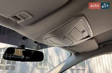 Внедорожник / Кроссовер Ford Kuga 2013 в 