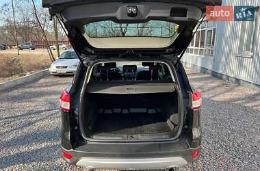 Внедорожник / Кроссовер Ford Kuga 2013 в 