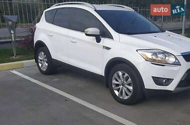 Внедорожник / Кроссовер Ford Kuga 2013 в Курахово