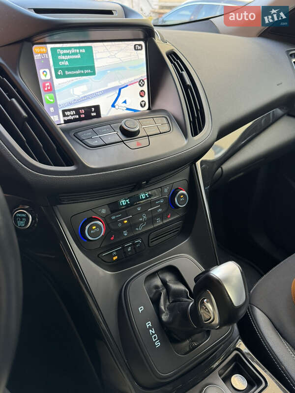 Позашляховик / Кросовер Ford Kuga 2019 в Києві