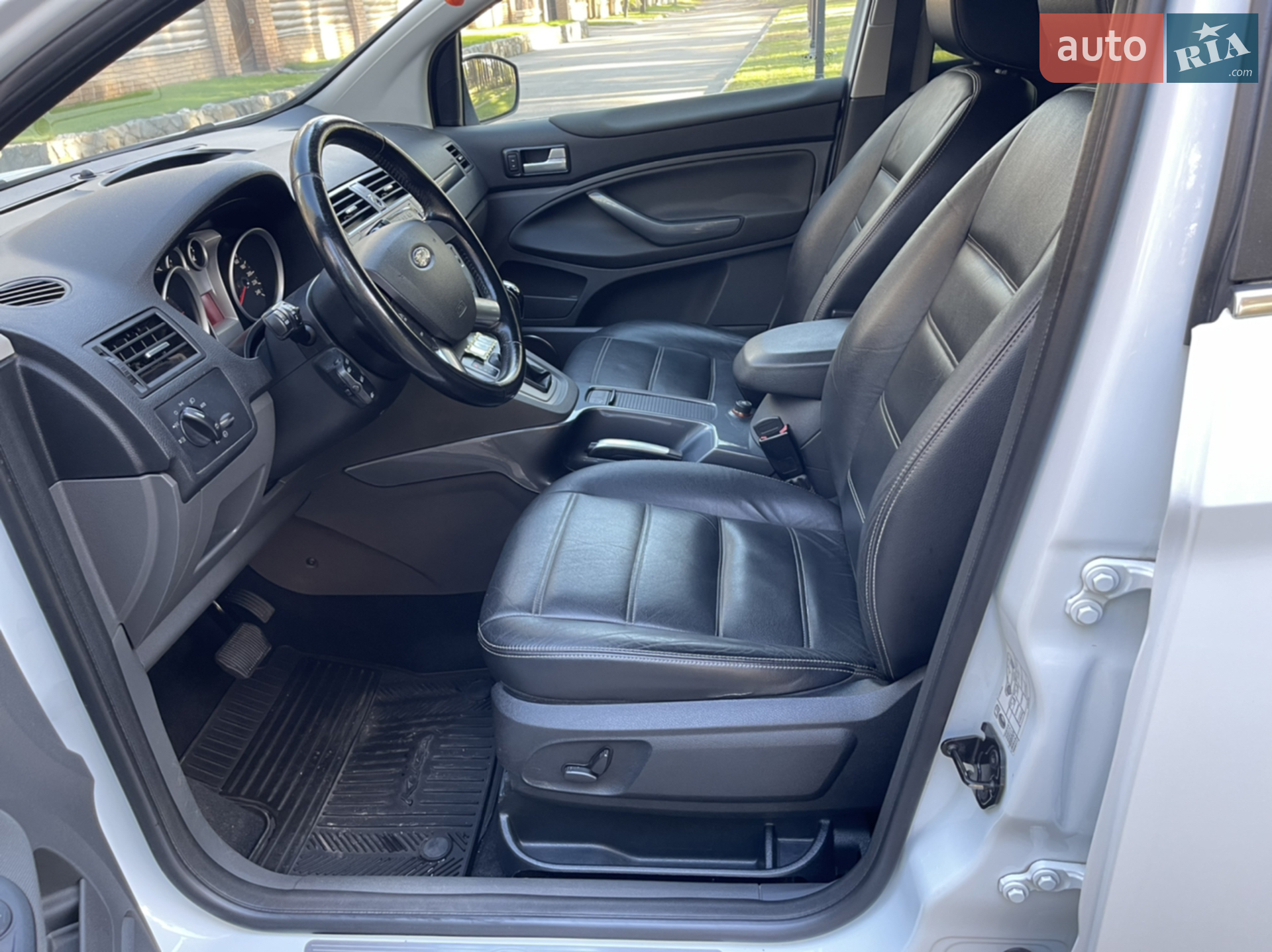 2012 Ford Kuga - мініатюра 21