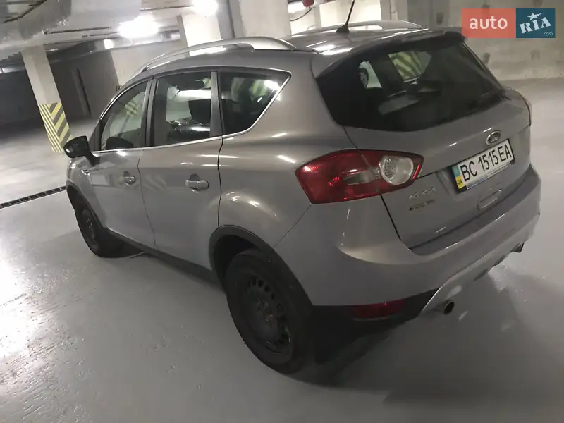 Ford Kuga 2011