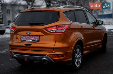 Внедорожник / Кроссовер Ford Kuga 2014 в Дубно