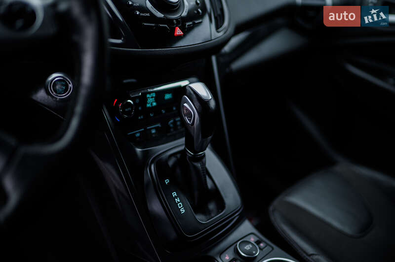 Позашляховик / Кросовер Ford Kuga 2014 в Дубні фото 30 Позашляховик / Кросовер Ford Kuga 2014 в Дубні