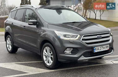 Внедорожник / Кроссовер Ford Kuga 2019 в Киеве