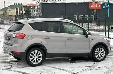 Позашляховик / Кросовер Ford Kuga 2011 в Києві