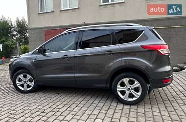 Ford Kuga 2016