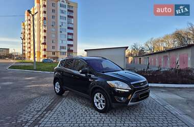 Позашляховик / Кросовер Ford Kuga 2012 в Кам'янець-Подільському