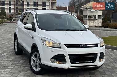 Ford Kuga 2016