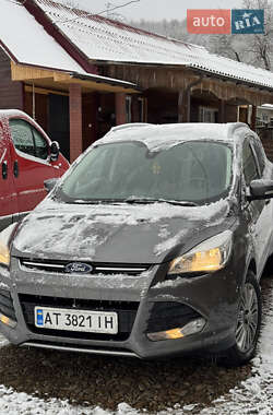 Внедорожник / Кроссовер Ford Kuga 2013 в Калуше