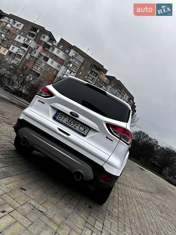 Внедорожник / Кроссовер Ford Kuga 2013 в Николаеве