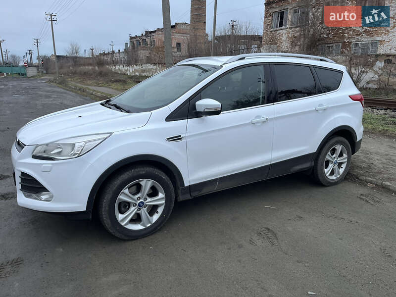 Позашляховик / Кросовер Ford Kuga 2015 в Одесі