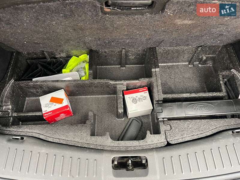 Внедорожник / Кроссовер Ford Kuga 2011 в Ужгороде фото 27 Внедорожник / Кроссовер Ford Kuga 2011 в Ужгороде