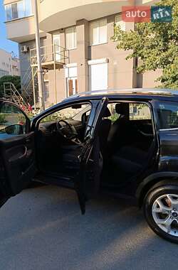 Внедорожник / Кроссовер Ford Kuga 2012 в 