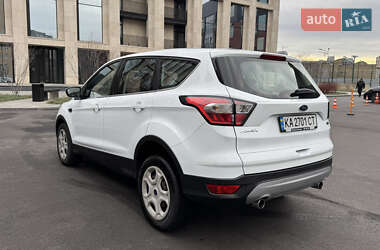 Внедорожник / Кроссовер Ford Kuga 2018 в Киеве