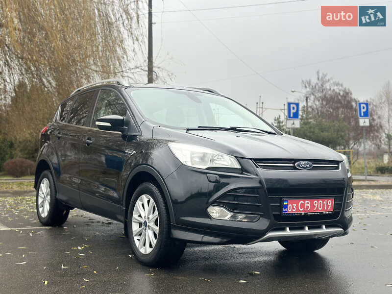 Позашляховик / Кросовер Ford Kuga 2015 в Рівному