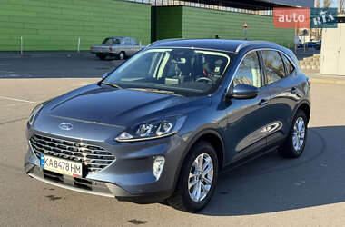 Ford Kuga 2021