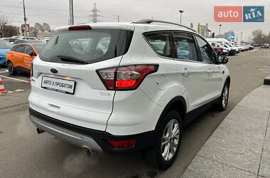 Внедорожник / Кроссовер Ford Kuga 2019 в Киеве