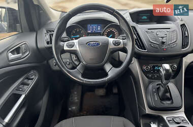 Внедорожник / Кроссовер Ford Kuga 2015 в Харькове