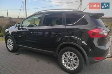 Внедорожник / Кроссовер Ford Kuga 2012 в Луцке