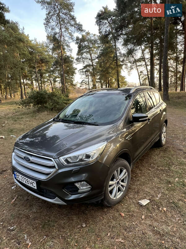 Ford Kuga 2017