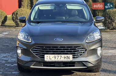 Внедорожник / Кроссовер Ford Kuga 2021 в Львове