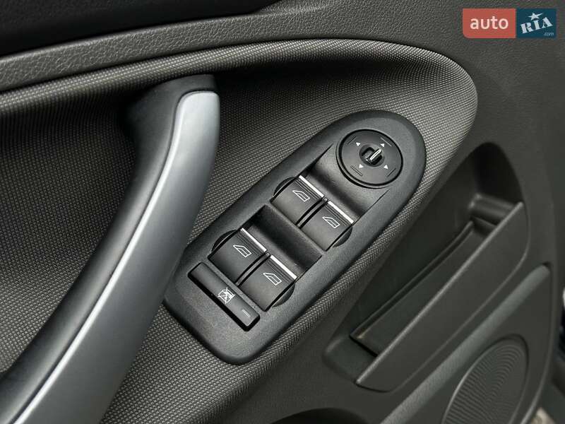 Позашляховик / Кросовер Ford Kuga 2012 в Одесі