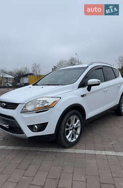 Внедорожник / Кроссовер Ford Kuga 2012 в Житомире