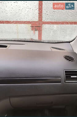 Внедорожник / Кроссовер Ford Kuga 2012 в 