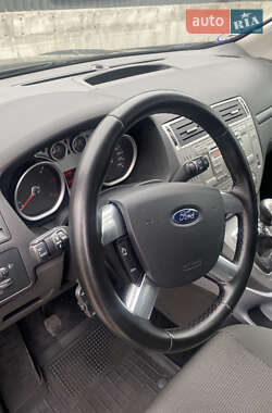 Внедорожник / Кроссовер Ford Kuga 2011 в Рожище