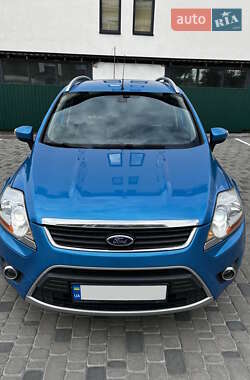 Внедорожник / Кроссовер Ford Kuga 2010 в Днепре