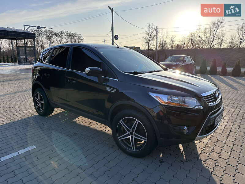 Внедорожник / Кроссовер Ford Kuga 2008 в Яворове