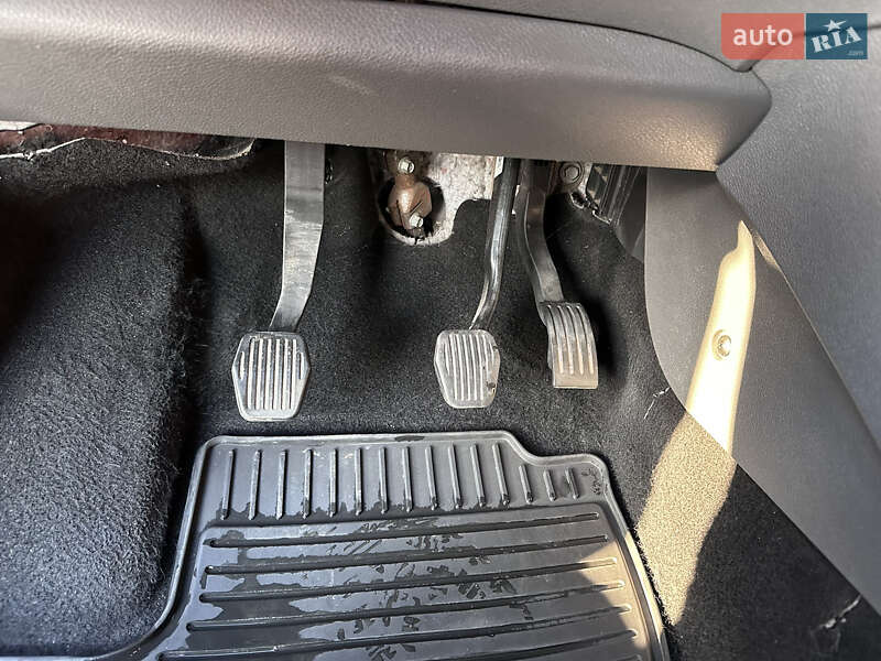 Внедорожник / Кроссовер Ford Kuga 2008 в Яворове