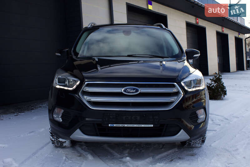 Внедорожник / Кроссовер Ford Kuga 2019 в Черкассах