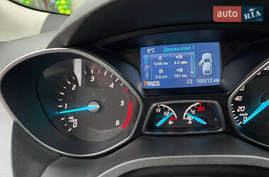 Внедорожник / Кроссовер Ford Kuga 2015 в 