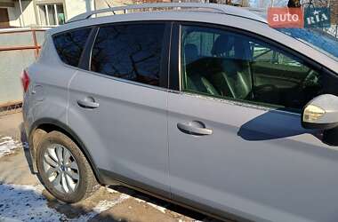 Внедорожник / Кроссовер Ford Kuga 2011 в 