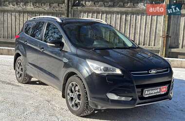 Внедорожник / Кроссовер Ford Kuga 2013 в 