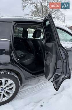 Позашляховик / Кросовер Ford Kuga 2011 в 