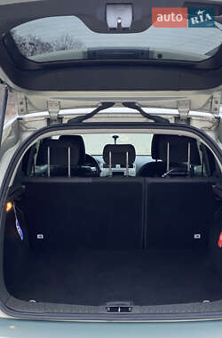 Позашляховик / Кросовер Ford Kuga 2010 в 