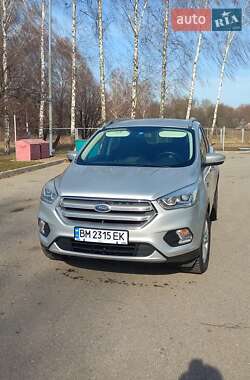 Внедорожник / Кроссовер Ford Kuga 2019 в 