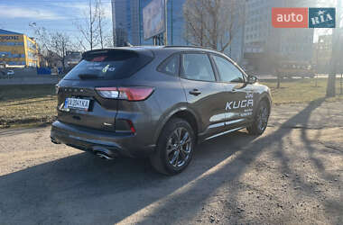 Внедорожник / Кроссовер Ford Kuga 2022 в 