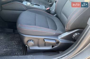 Внедорожник / Кроссовер Ford Kuga 2022 в 