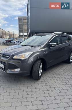 Ford Kuga 2015