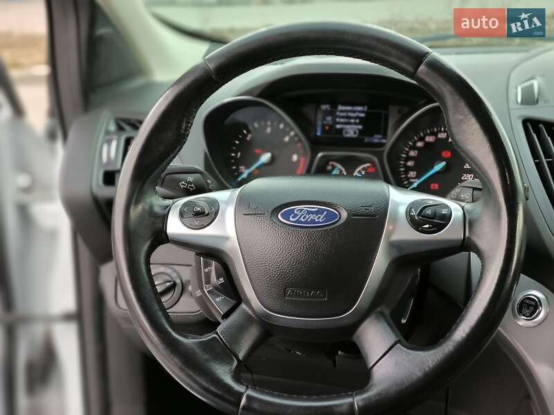 Позашляховик / Кросовер Ford Kuga 2016 в Вінниці фото 48 Позашляховик / Кросовер Ford Kuga 2016 в Вінниці