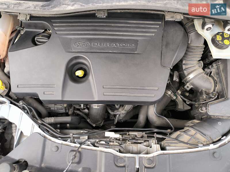 Позашляховик / Кросовер Ford Kuga 2016 в Вінниці фото 103 Позашляховик / Кросовер Ford Kuga 2016 в Вінниці