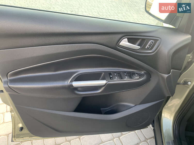 Внедорожник / Кроссовер Ford Kuga 2013 в Меденичах фото 20 Внедорожник / Кроссовер Ford Kuga 2013 в Меденичах