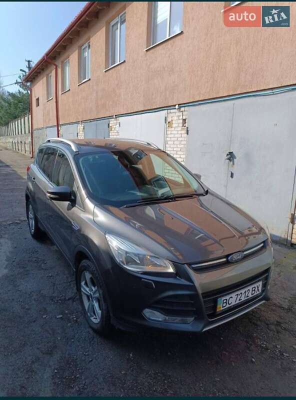 Ford Kuga 2016